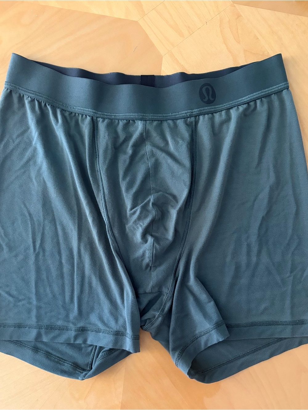 lululemon athletica Men’s Dark Olive Green Boxer Briefs